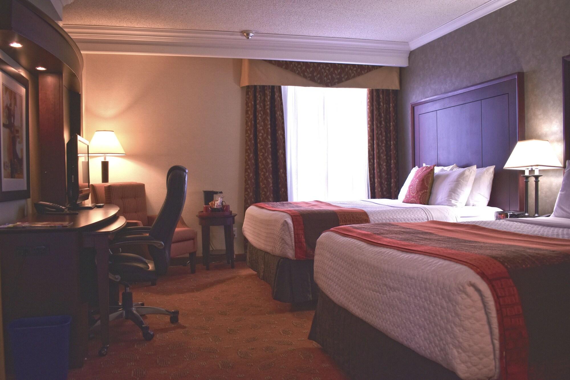 Hamilton Plaza Hotel And Conference Centre Extérieur photo