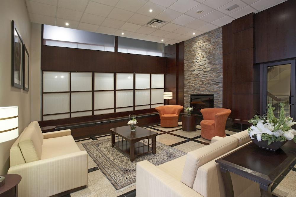 Hamilton Plaza Hotel And Conference Centre Extérieur photo