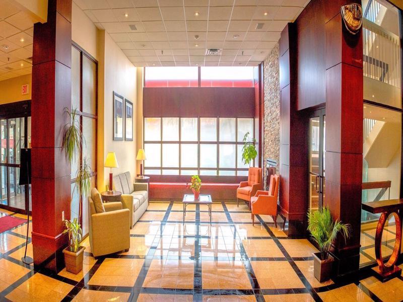 Hamilton Plaza Hotel And Conference Centre Extérieur photo